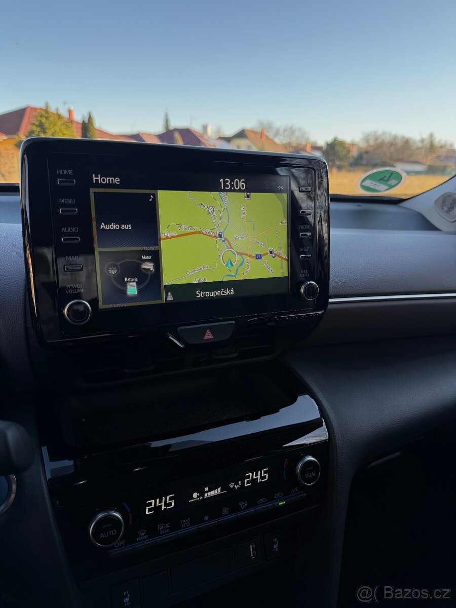 Toyota Yaris Cross 4x2 1.5 Hybrid Elegant- 15.000 km - 9