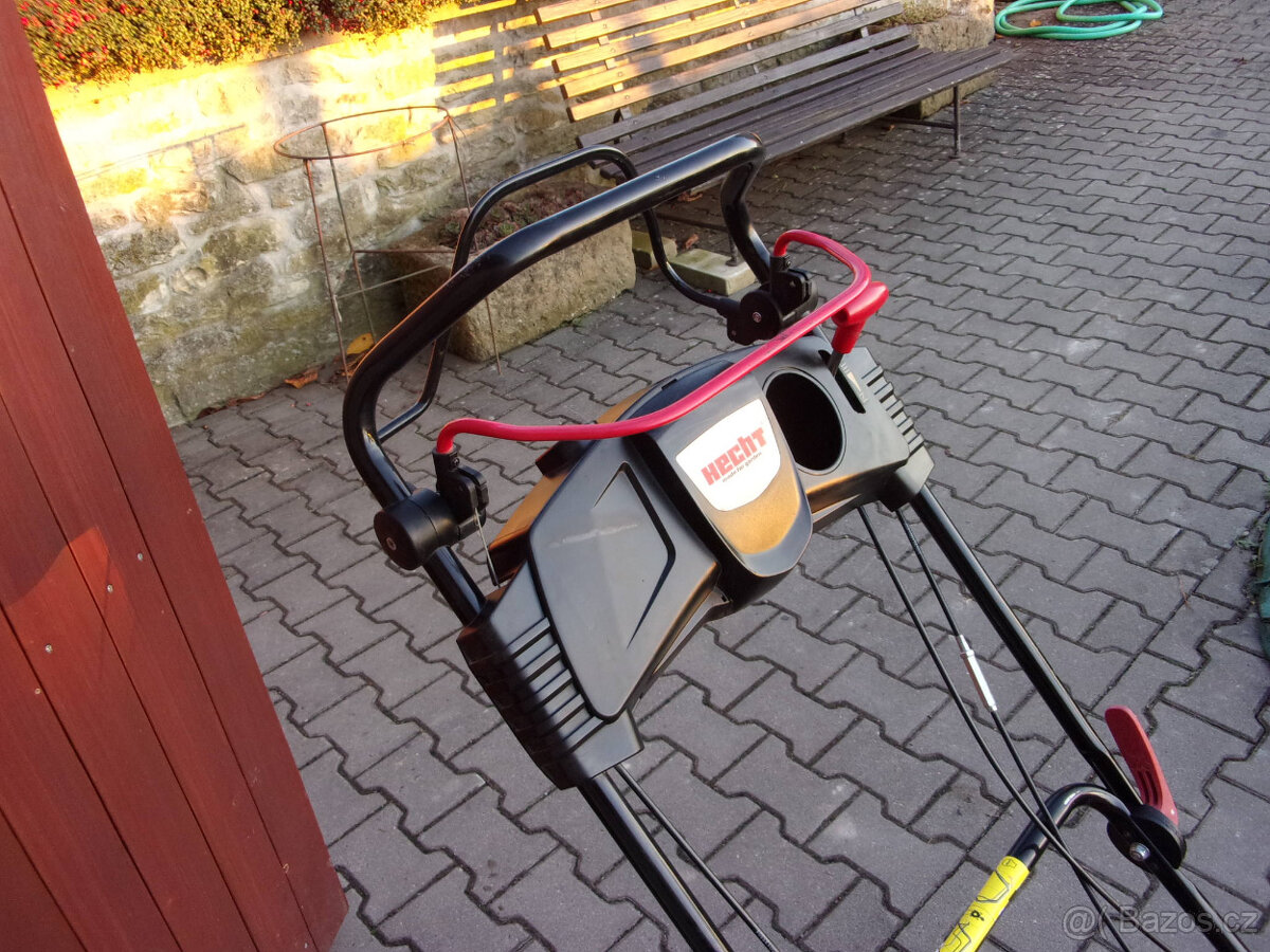 Benzínová sekačka s pojezdem - 9