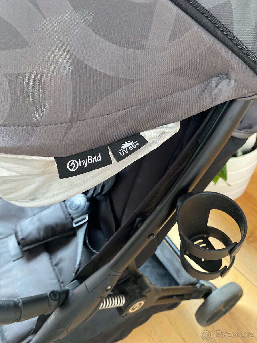Cestovní kočárek hybrid - 9