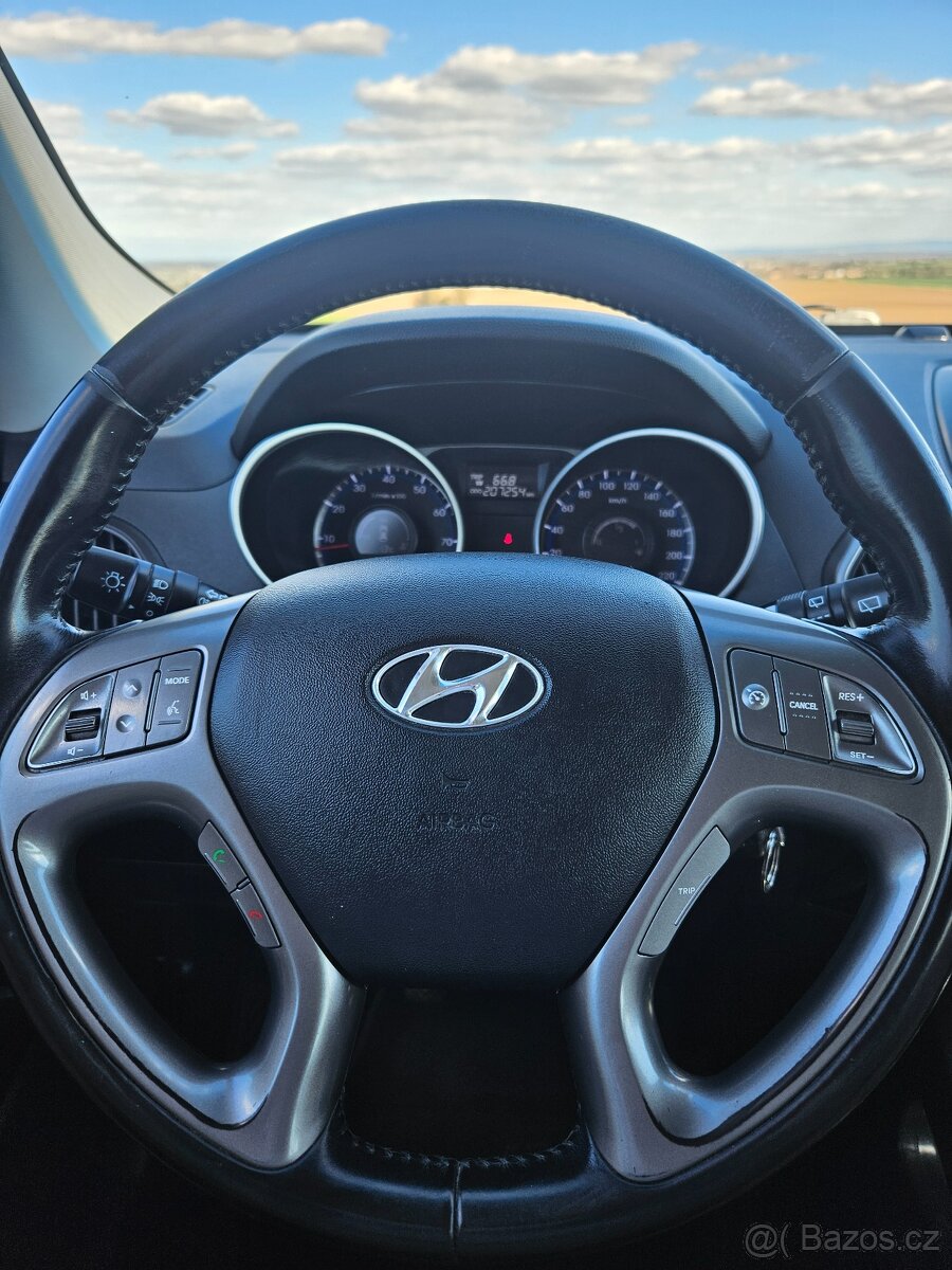 Hyundai ix35 2015 - 9