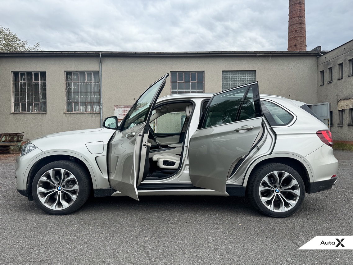 BMW X5 xDrive40e iPerformance 230 kW | PREMIUM SELECTION - 9