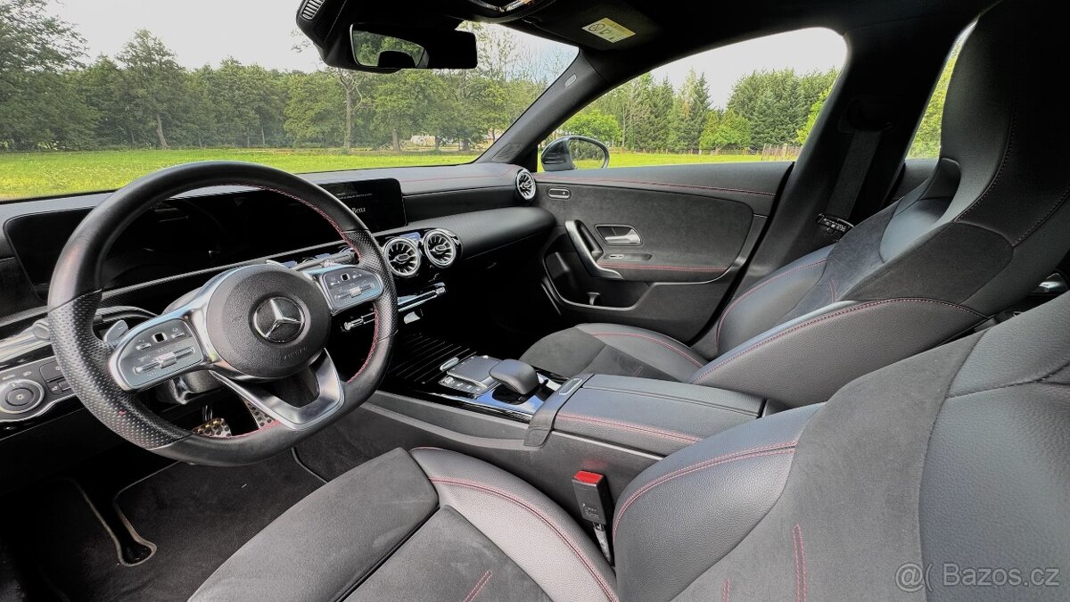 Mercedes-Benz CLA200 4M AMG - 9