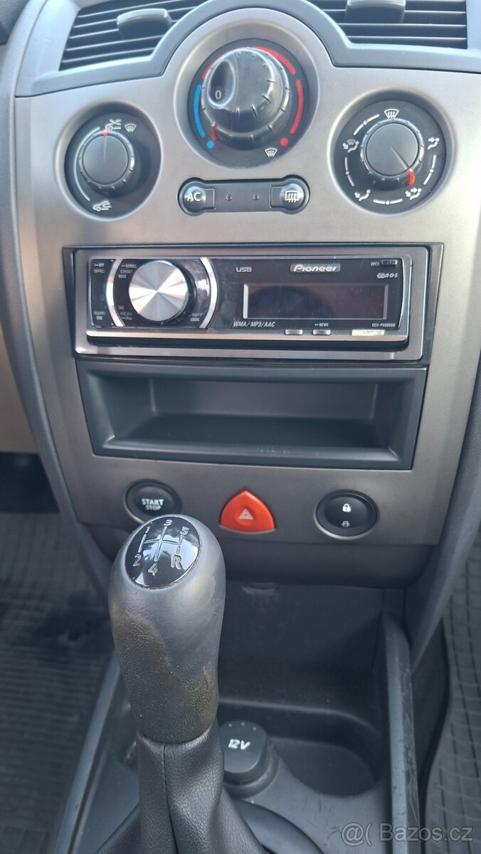 Renault Mégane, 1.6 16V 82kW ČR - 9