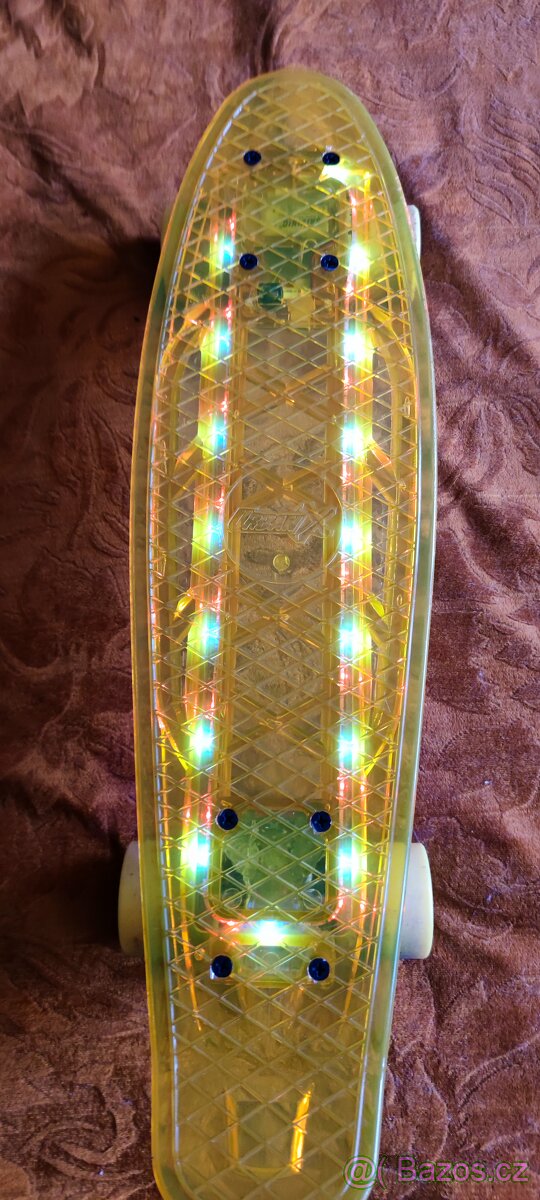 Prodám dětský skateboard - 9