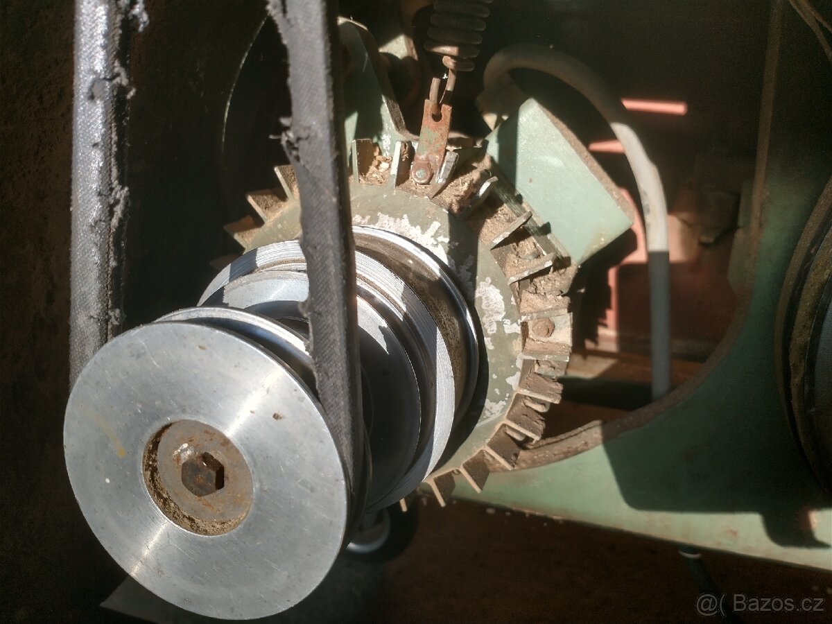 Pětioperační kombinovaný truhlářský stroj Lurem C260 - 9