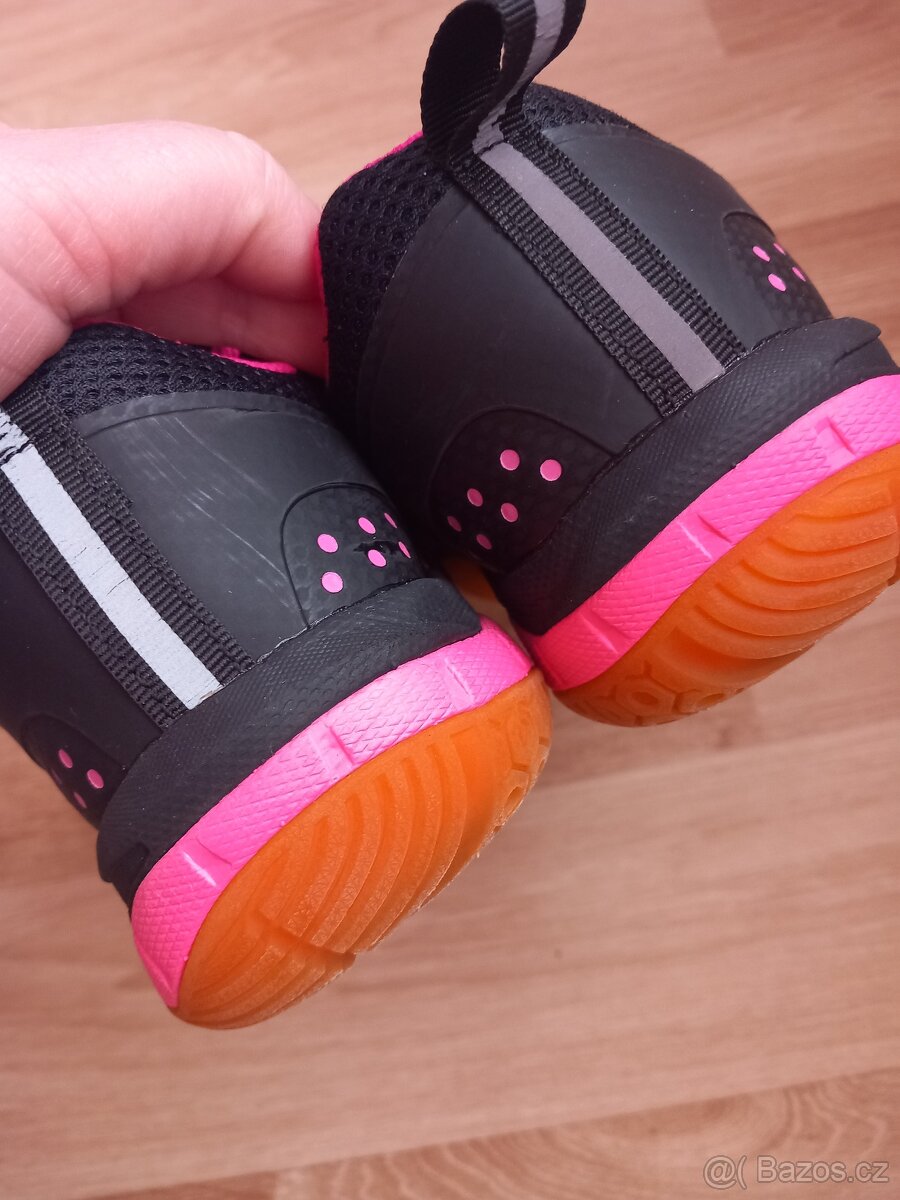 Černé tenisky KENSIS vel. 36 - 9