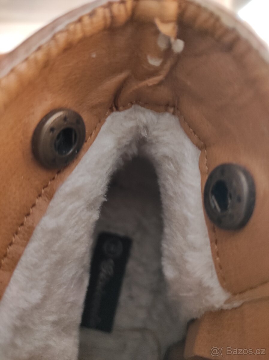 Dámské zimní boty na klínku 38 - 9