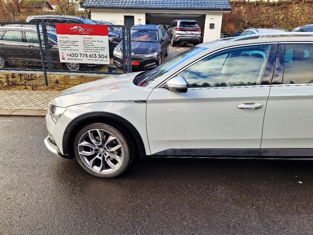 ŠKODA Superb SCOUT, 2.0 TDi (147 kW), 4x4, webasto, tažné - 9