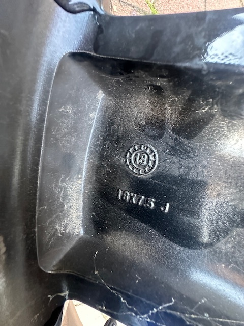 5x127 R18 originál alu disky s pneu Jeep Wrangler NOVÉ - 9