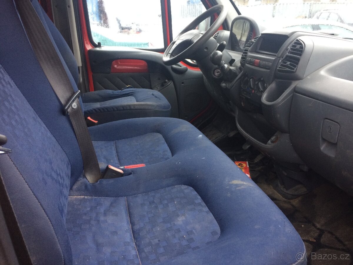 Peugeot Boxer 2.0Hdi Bus 9 míst - 9