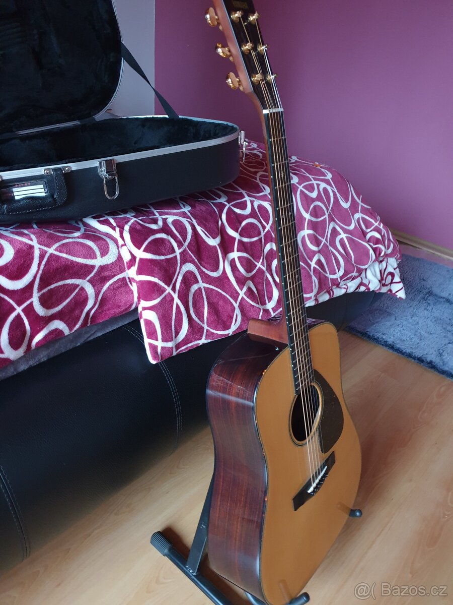 DREADNOUGHT KYTARA YAMAHA DW 15 - 9