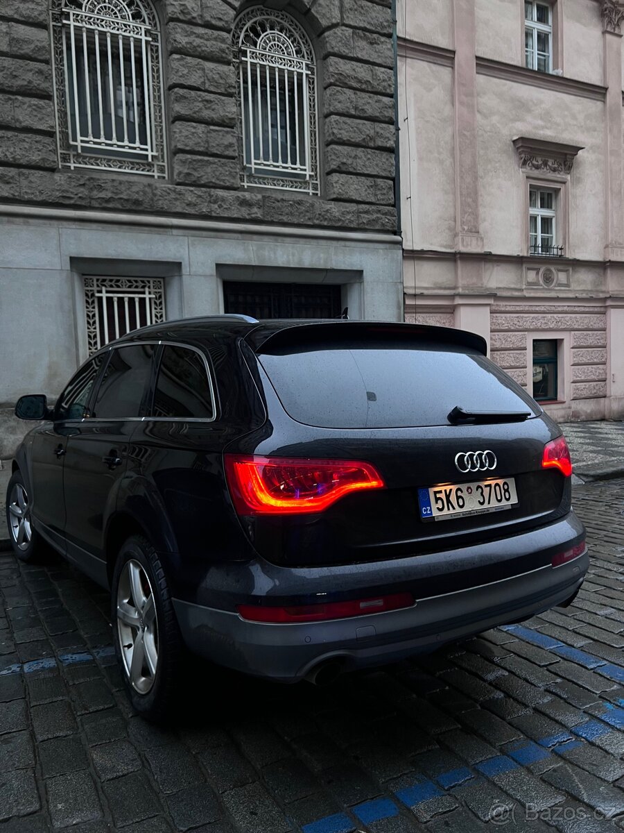 Audi Q7 3.0 TDI - 9