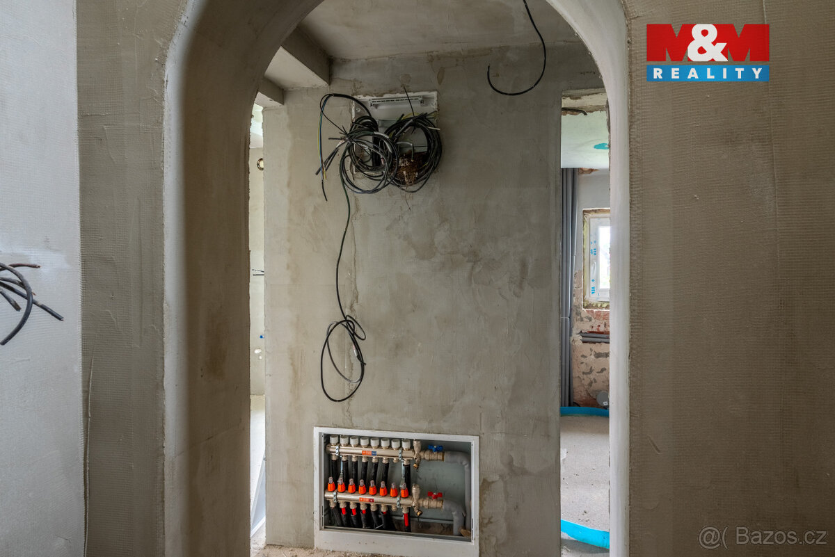 Prodej rodinného domu, 270 m², Dobšice - 9