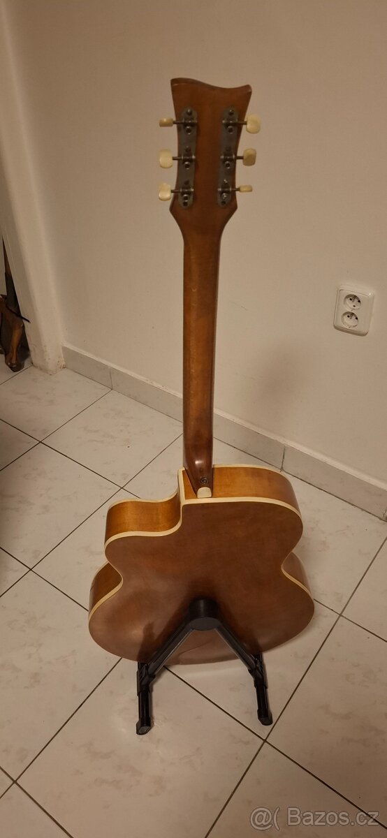 Kytara Nemecka gibsonka - 9