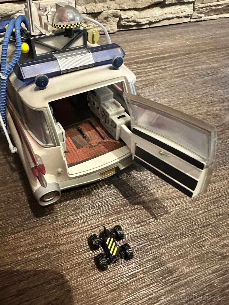 Ghostbusters + ECTO 1 - 9