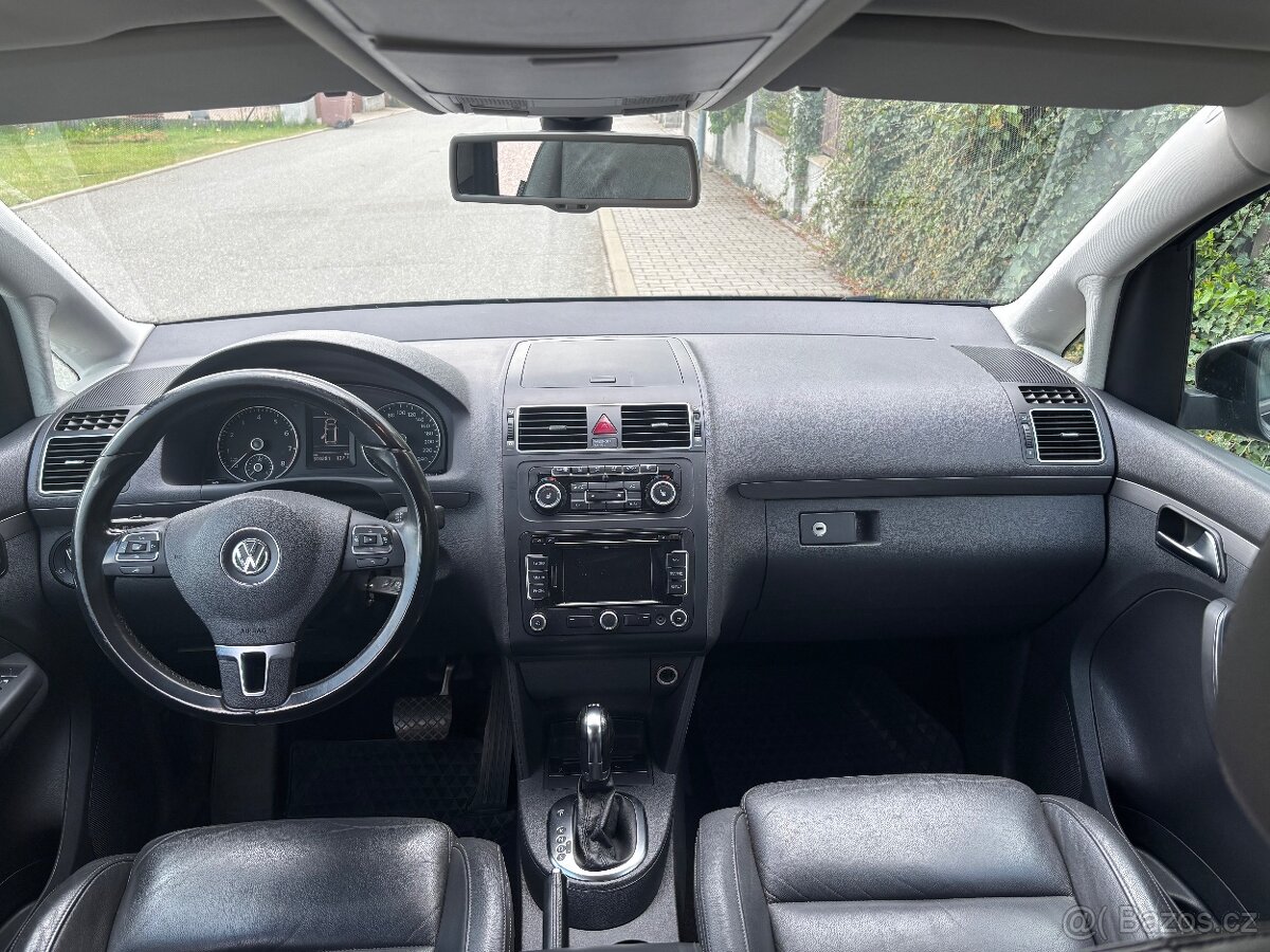 VW Touran 1.4 TSi CNG DSG - 9
