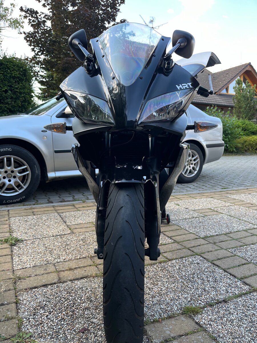 Yamaha YZF-R125, A1, 2011 - 9