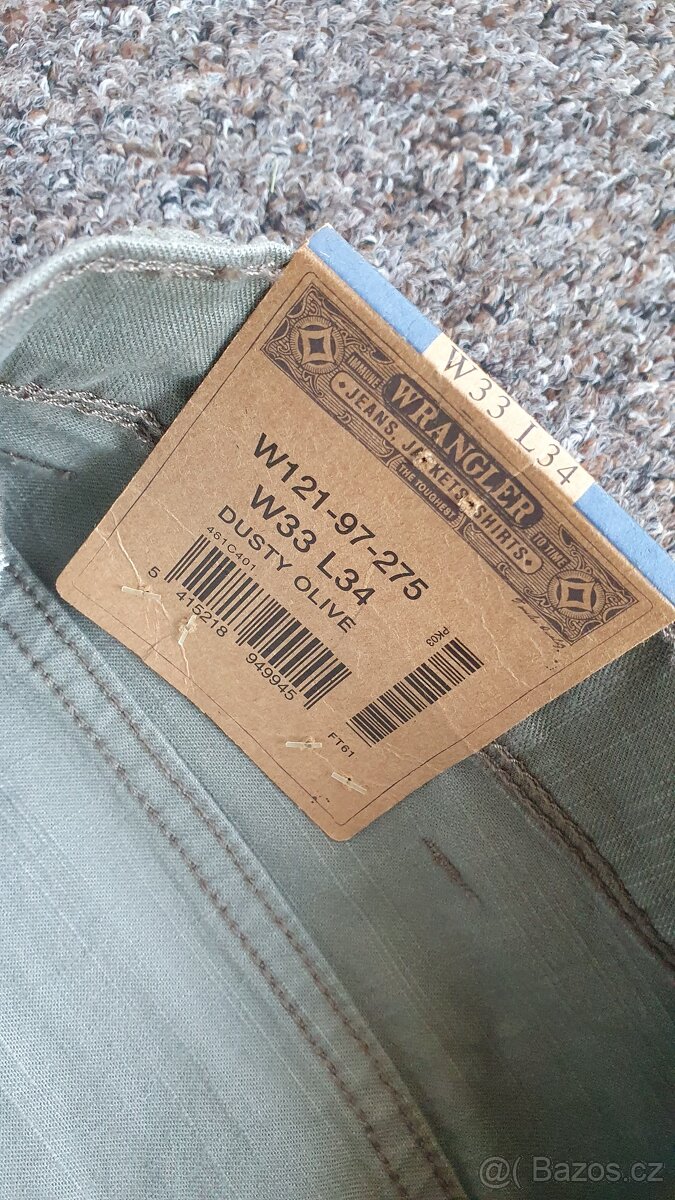 Cron-x jeans , Svetr černý , Wrangler kalhoty - 9