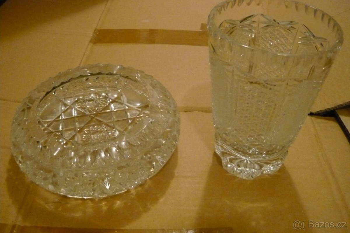 prodám sklo a porcelán - 9