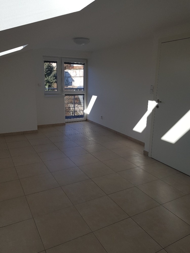 Mezonetový byt 3+kk - 9