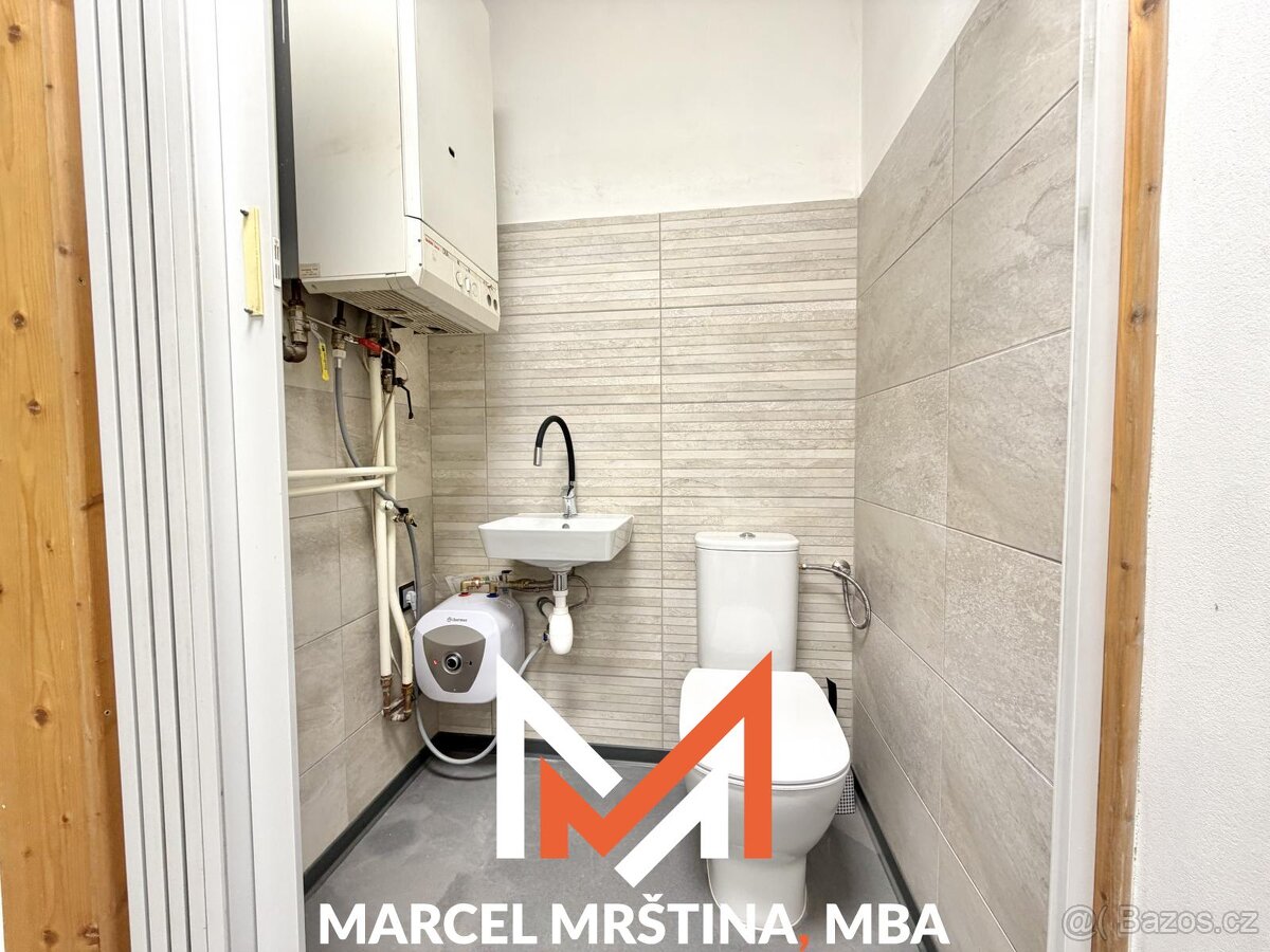 Pronájem komerčních prostor | Hronov - 9