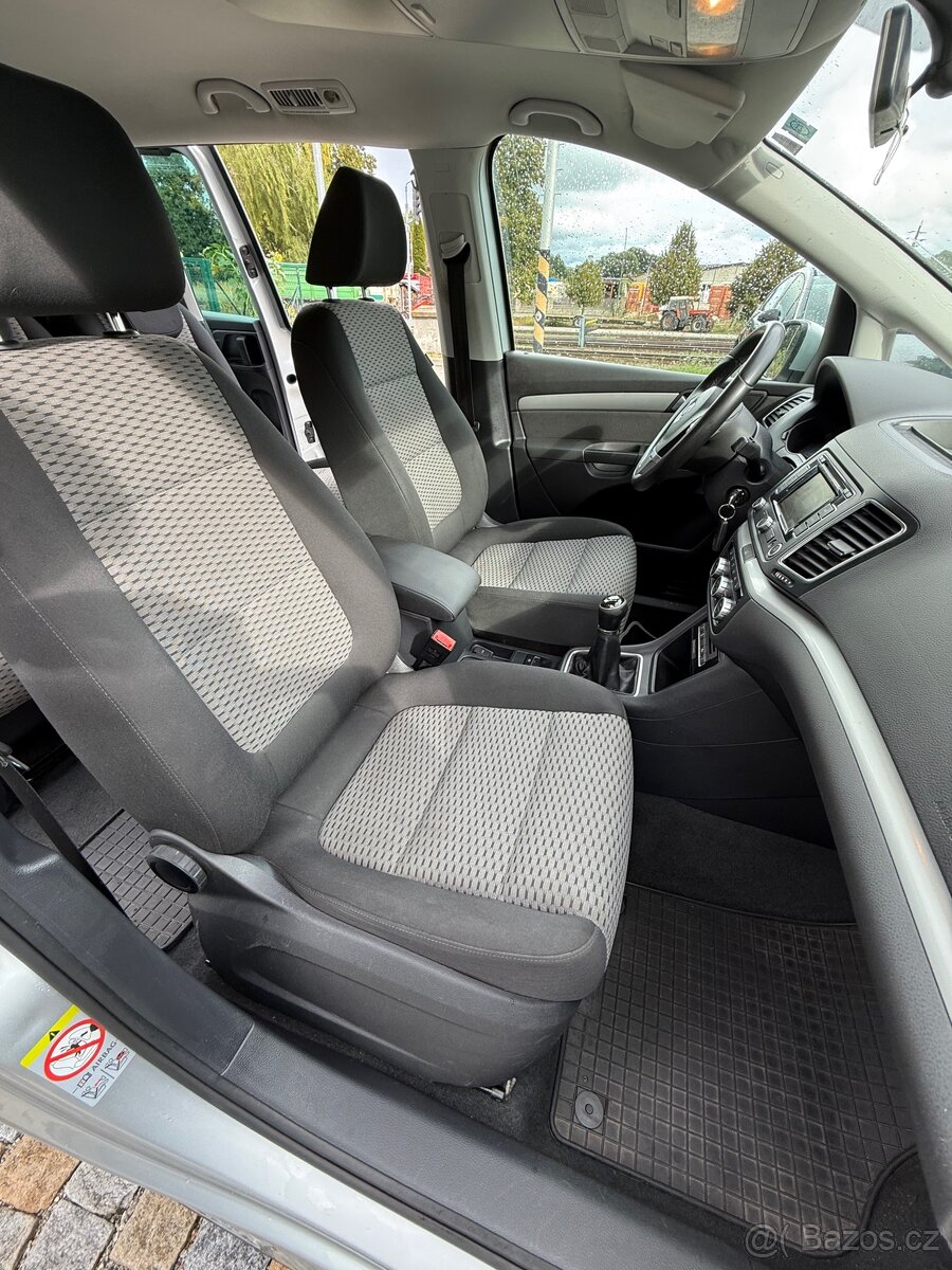 VW Sharan 2.0 TDI - 9