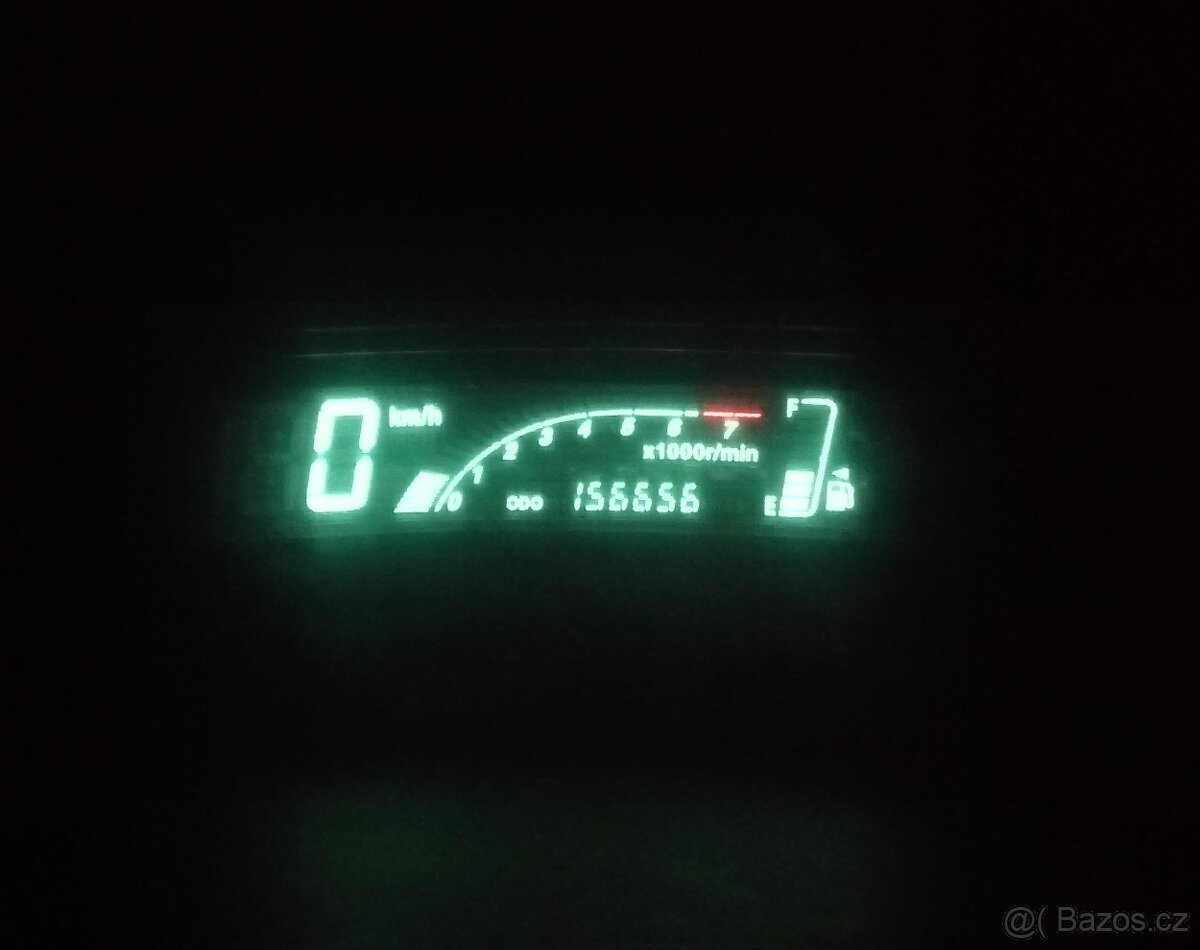 Toyota Yaris 1.0 4válec, 65HP, 2004, ČR, 156.000KM - 9