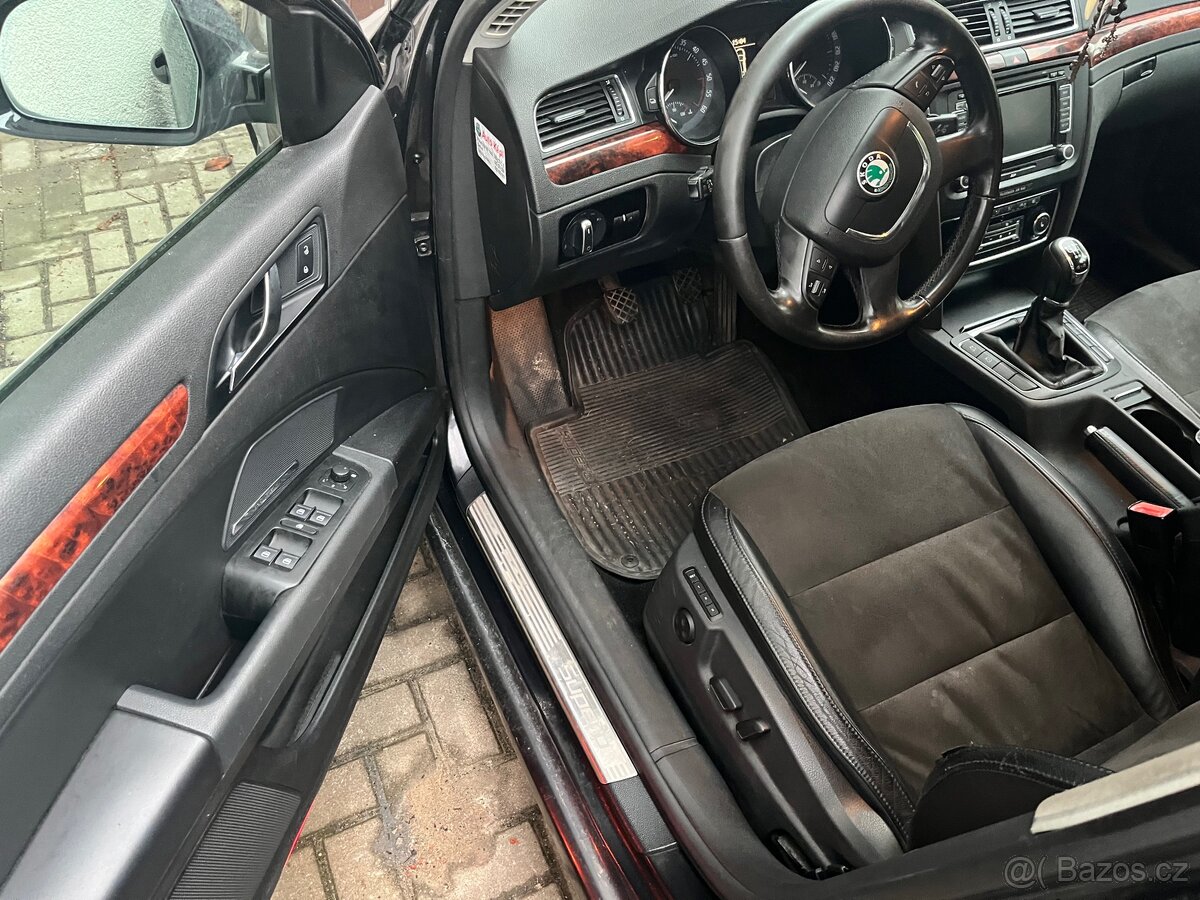 Prodám Skoda Superb 2 2.0 125kw 4x4 2009 - 9