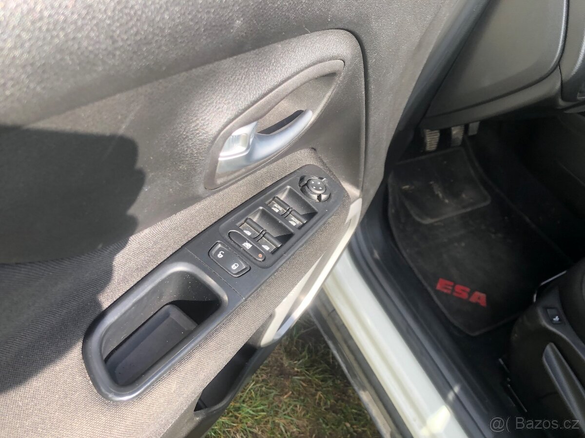 Jeep Renegade - 9