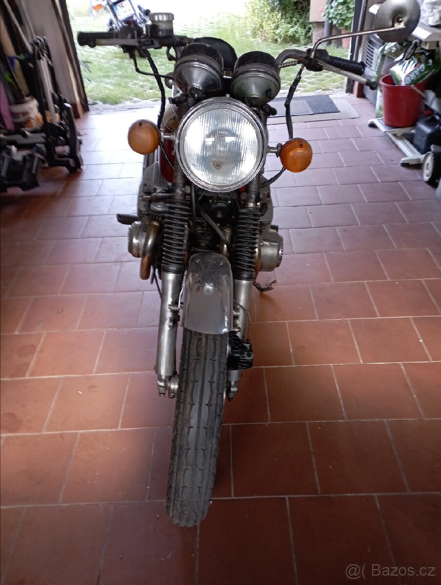 Honda CB - 9
