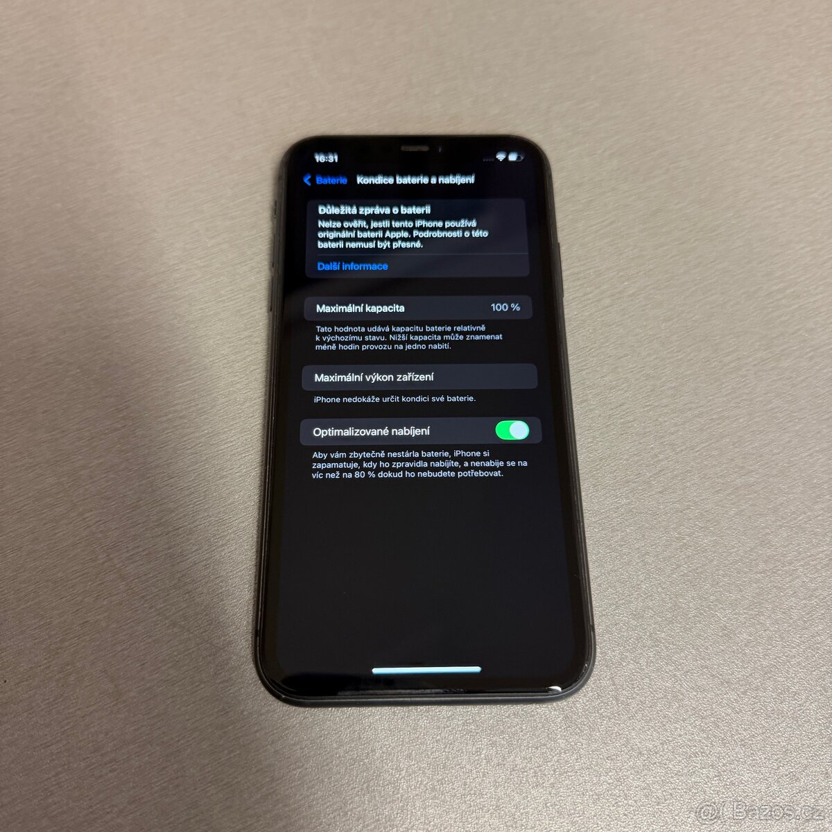 iPhone 11 128GB černý, 100% baterie, rok záruka - 9