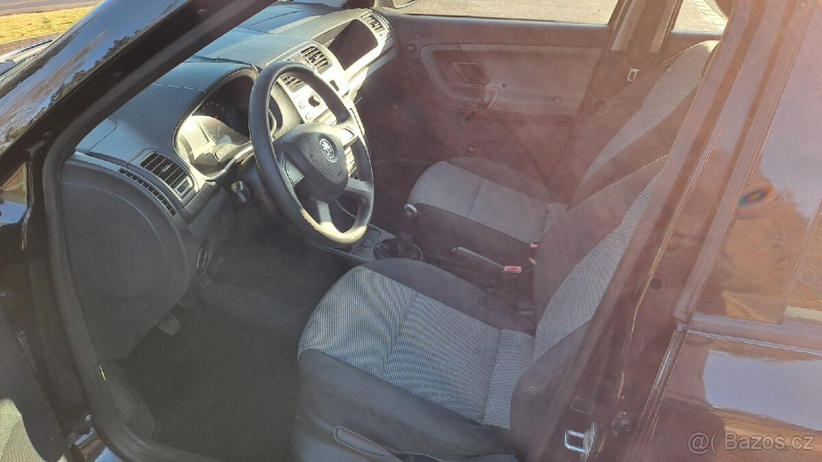 Škoda Fabia 2 kombi, 1.4 16v MPi, r.v.2013,106tkm, klima - 9