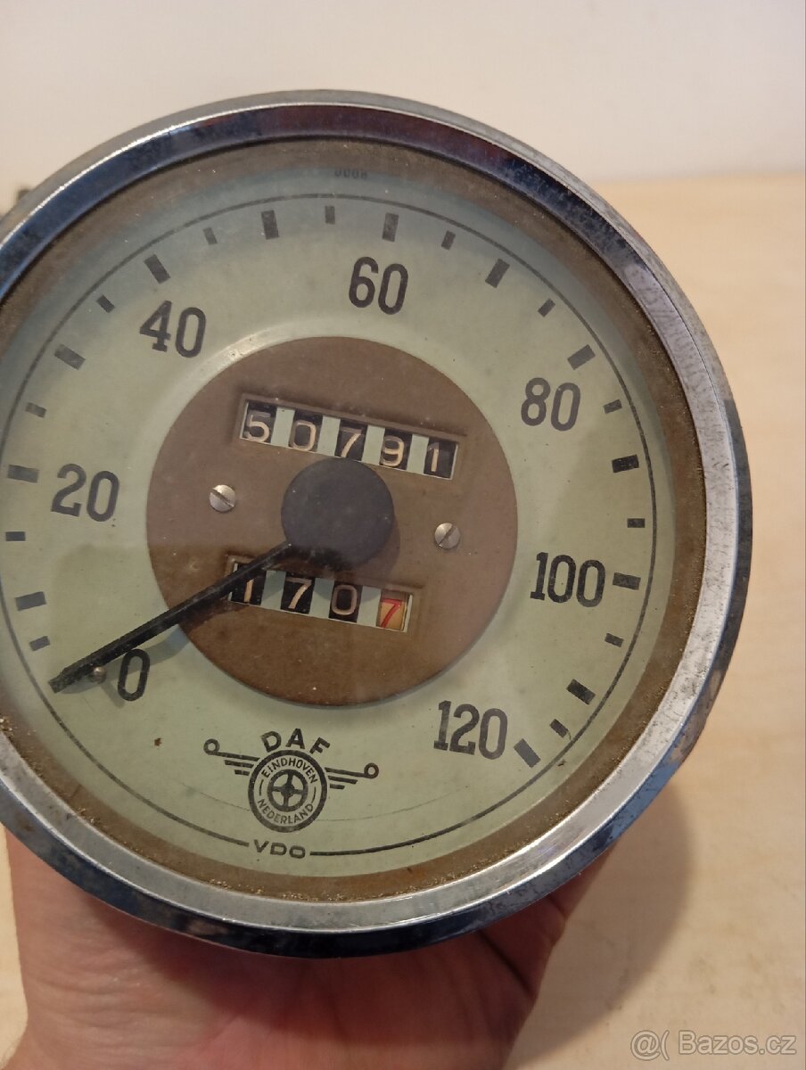 Tachometr VDO škoda Tatra Praga Daf - 9