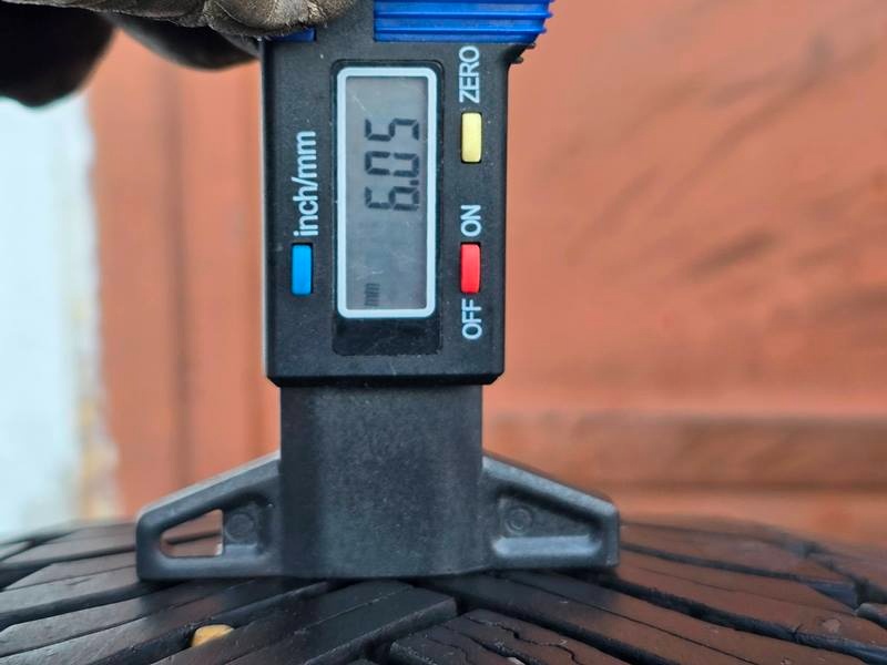 Zimní Michelin 225/50/17 - 9