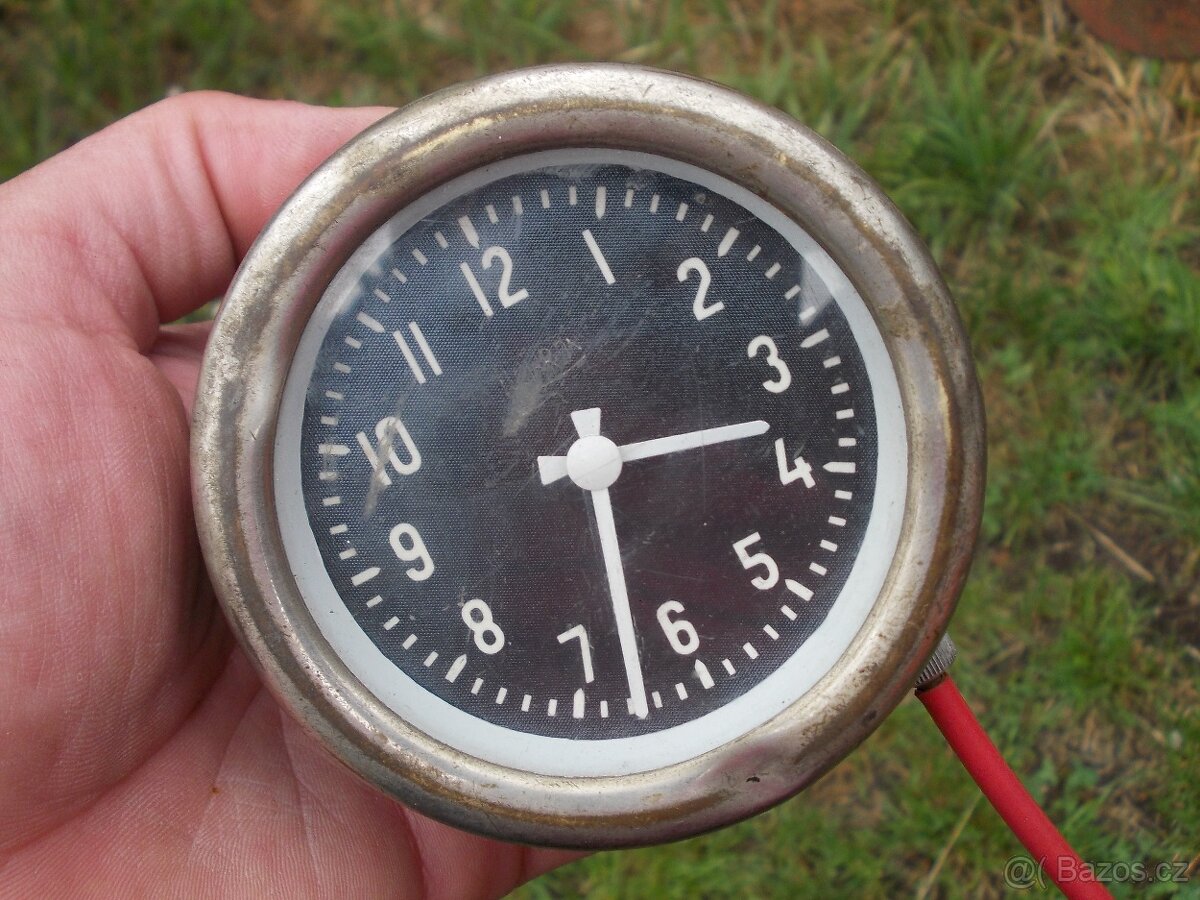HODINY PALUBNÍ AUTO VETERÁN RETRO ELEKTRO - 9