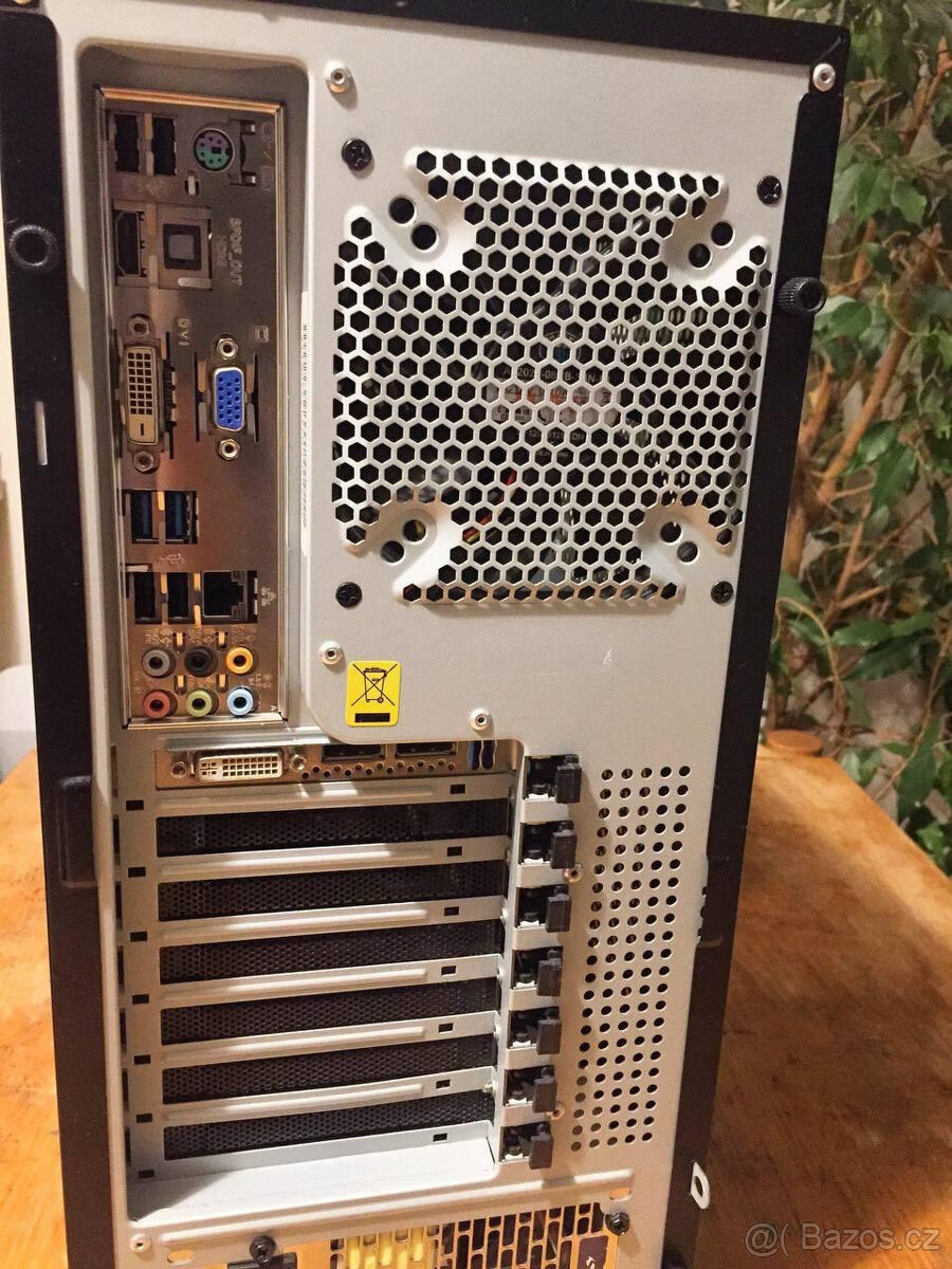 Počítač pro běžné domácí použití - 9