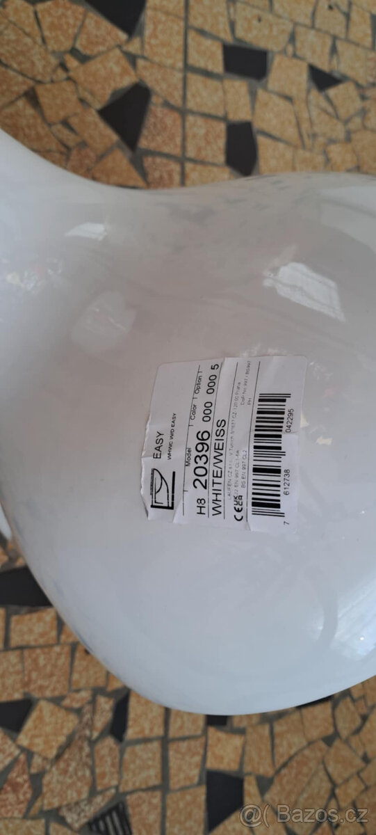 závěsné WC JIKA - 9