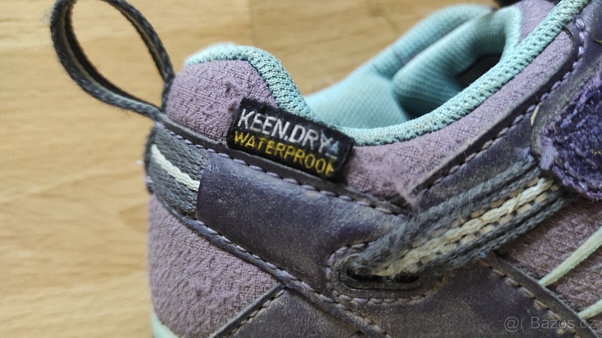 Boty Keen Chandler WP vel. 31 - 9