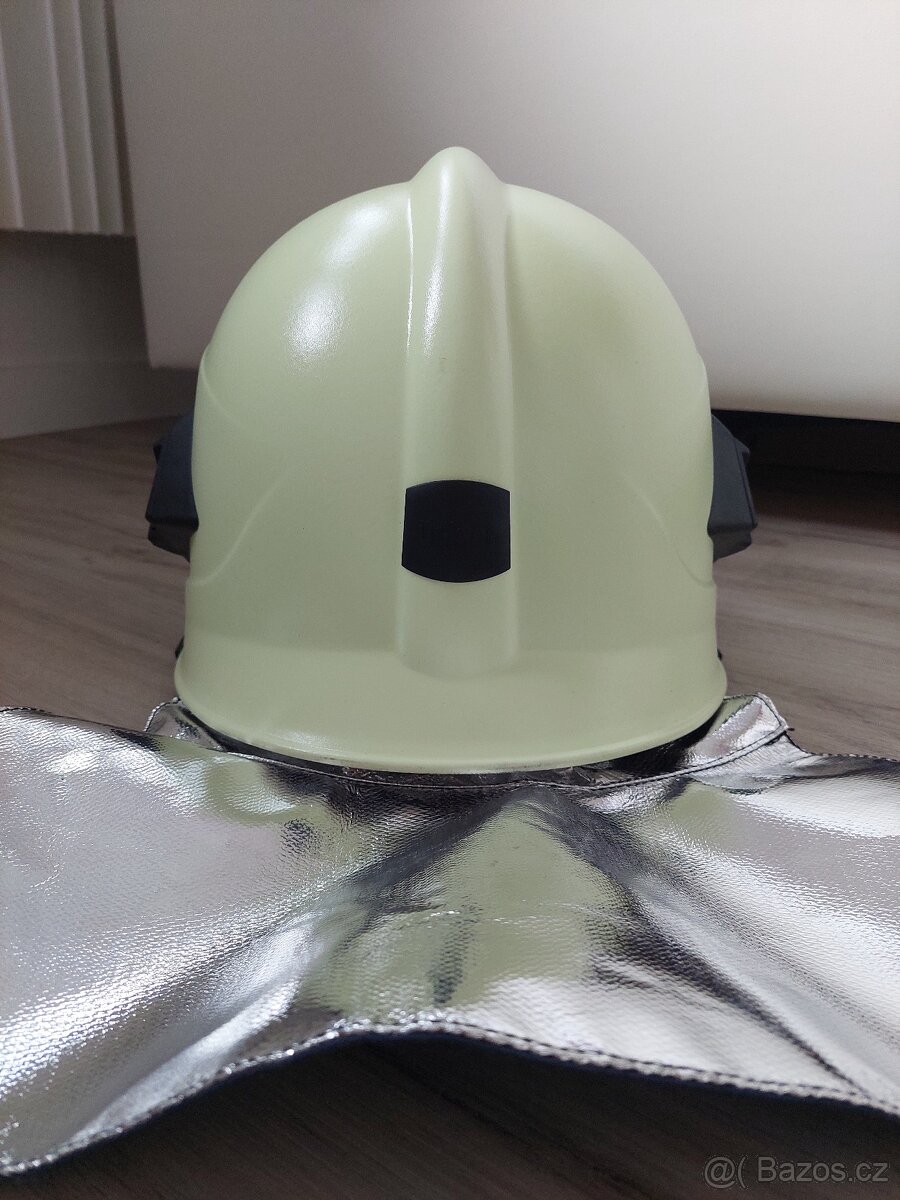 Hasičská přilba - 9
