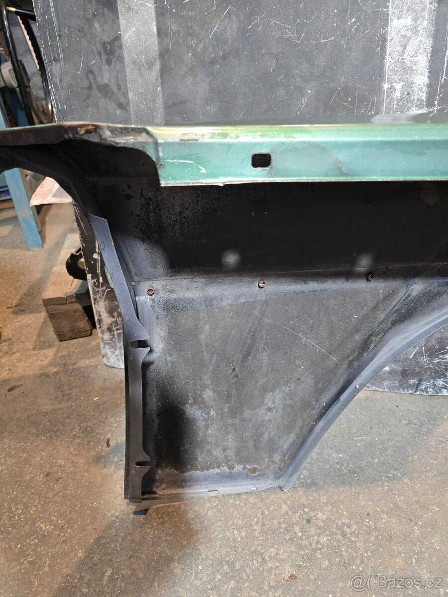 MERCEDES W108 W109 PŘEDNÍ BLATNÍKY PRAVÝ LEVÝ - 9