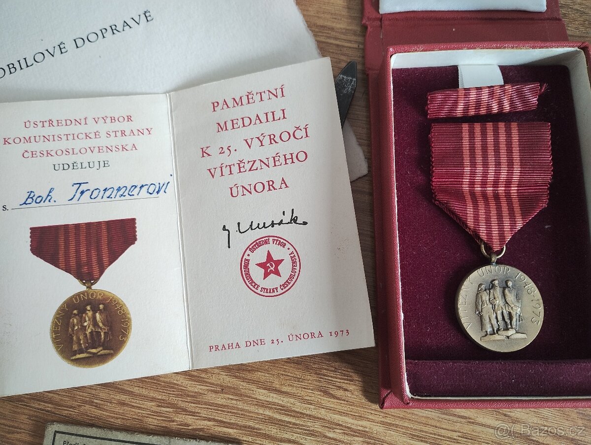 RETRO košile ČSAD s visačkami a odznaky-nález z půdy - 9