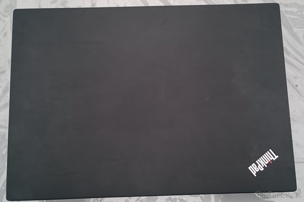 Lenovo ThinkPad T14 G2 / i5-1145G7 / 16GB RAM / 256GB NVMe - 9