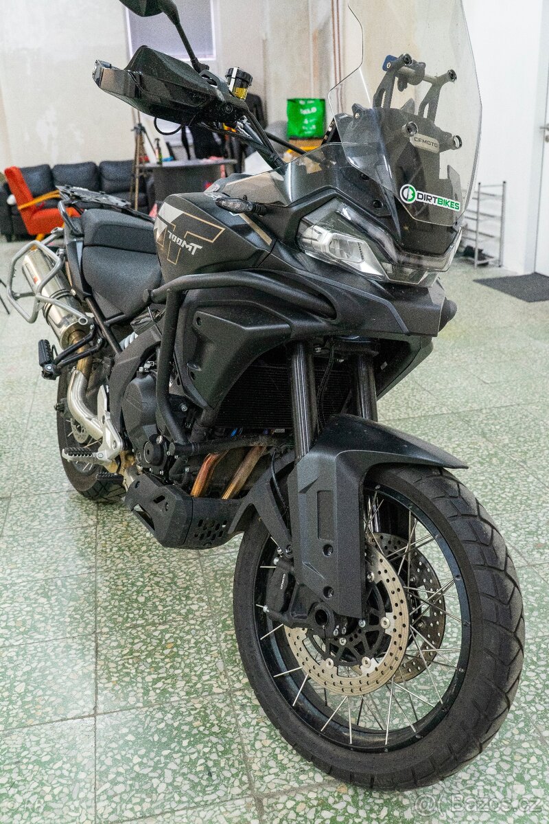 CF Moto 700MT Adventure 2025 - 9