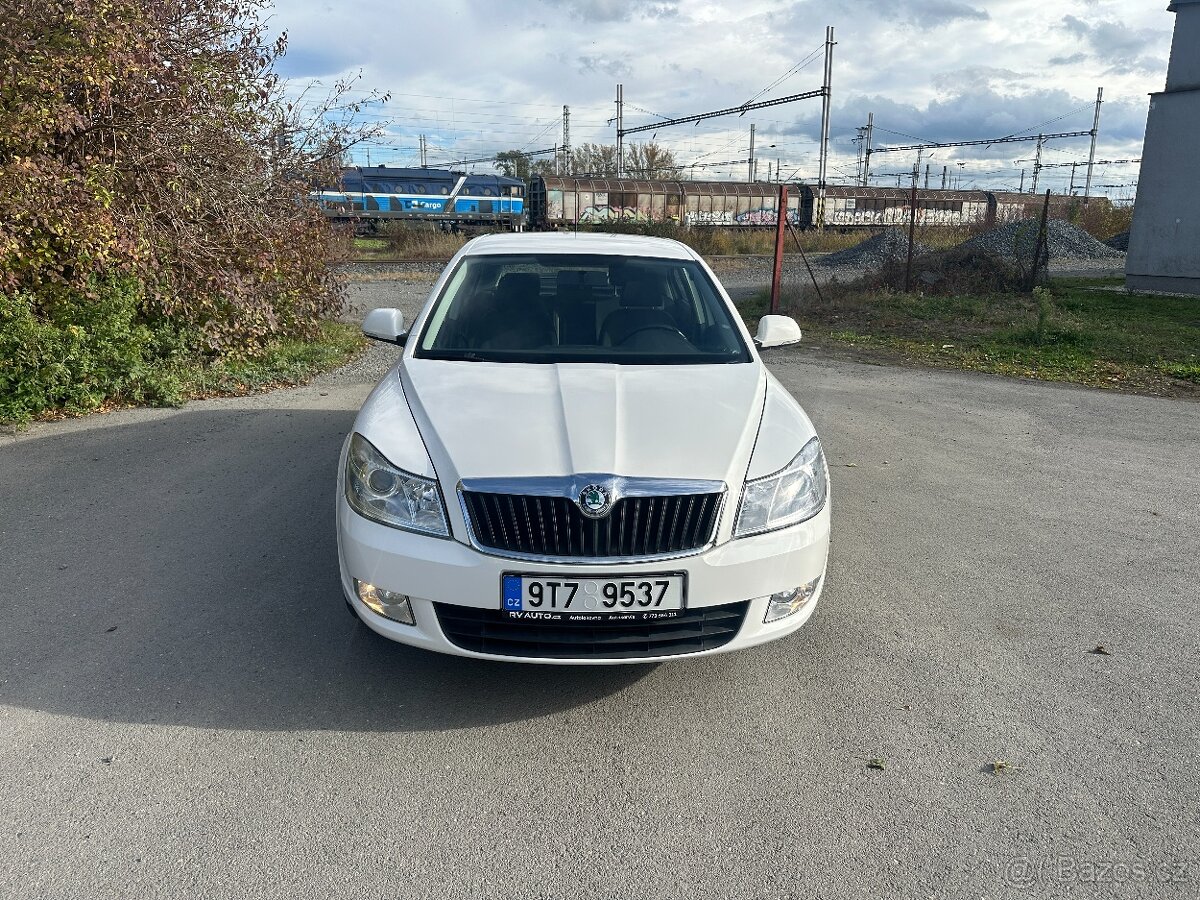 Škoda Octavia II 1.2 TSi 77kW Elegance, ČR - 9