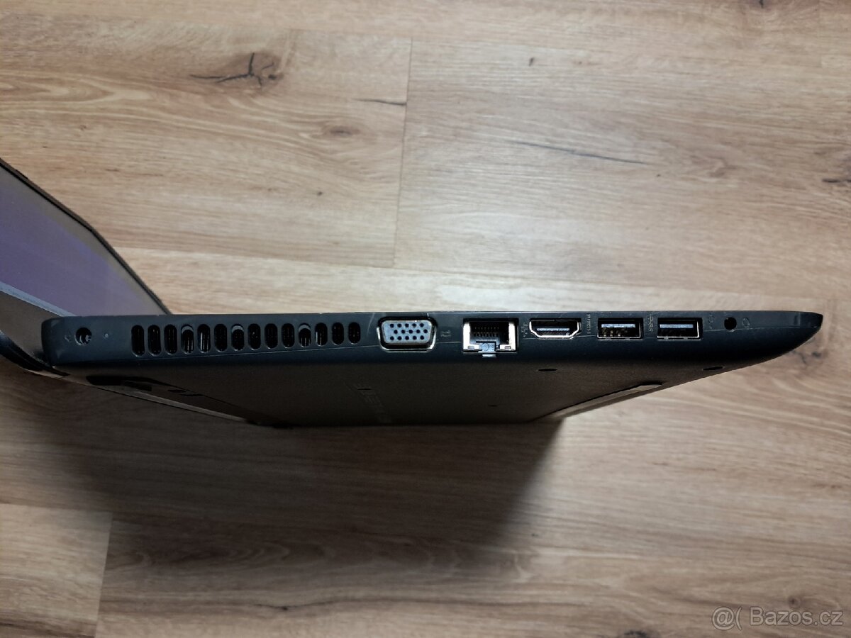 SLEVA -500,- HP 250 G4 i5 5200U 8GB DDR3 - 9