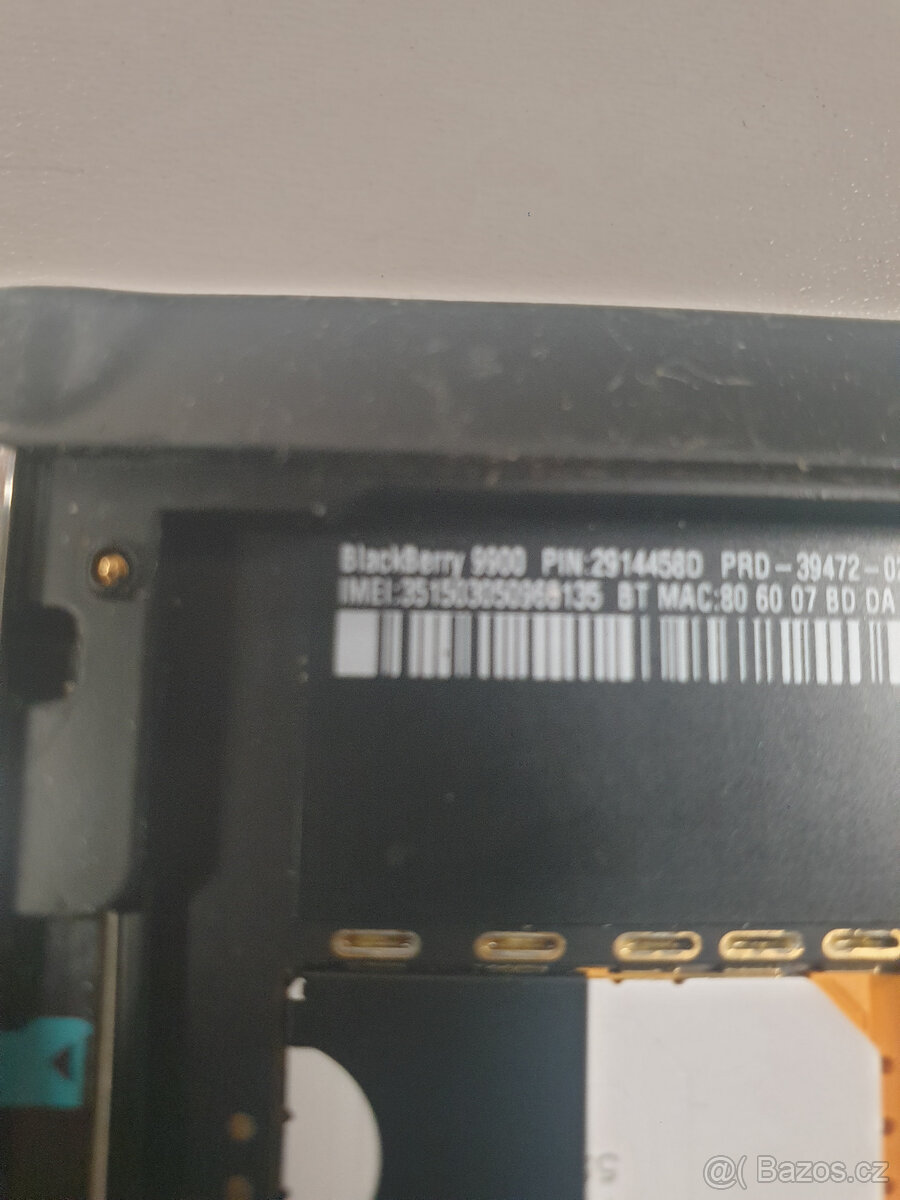 BlackBerry 9900 Bold - 9