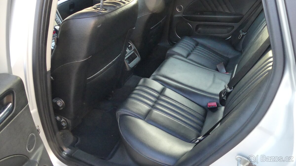 Alfa Romeo 159 2.4JTDm SW Q-tronic 185 tis km - 9