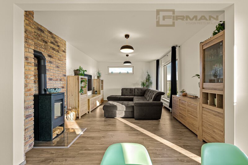 Prodej novostavby rodinného domu 5+kk 178m² v Úvalech. - 9