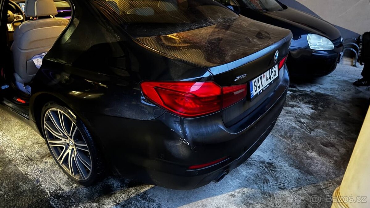 Osobní automobil BMW 530D XDRIVE - 9