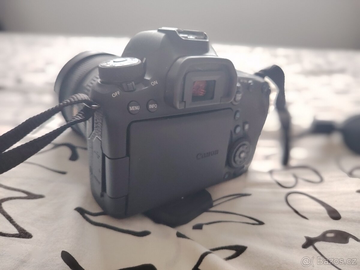 Canon eos 6D Mark II + objekiv + příslušenství - 9